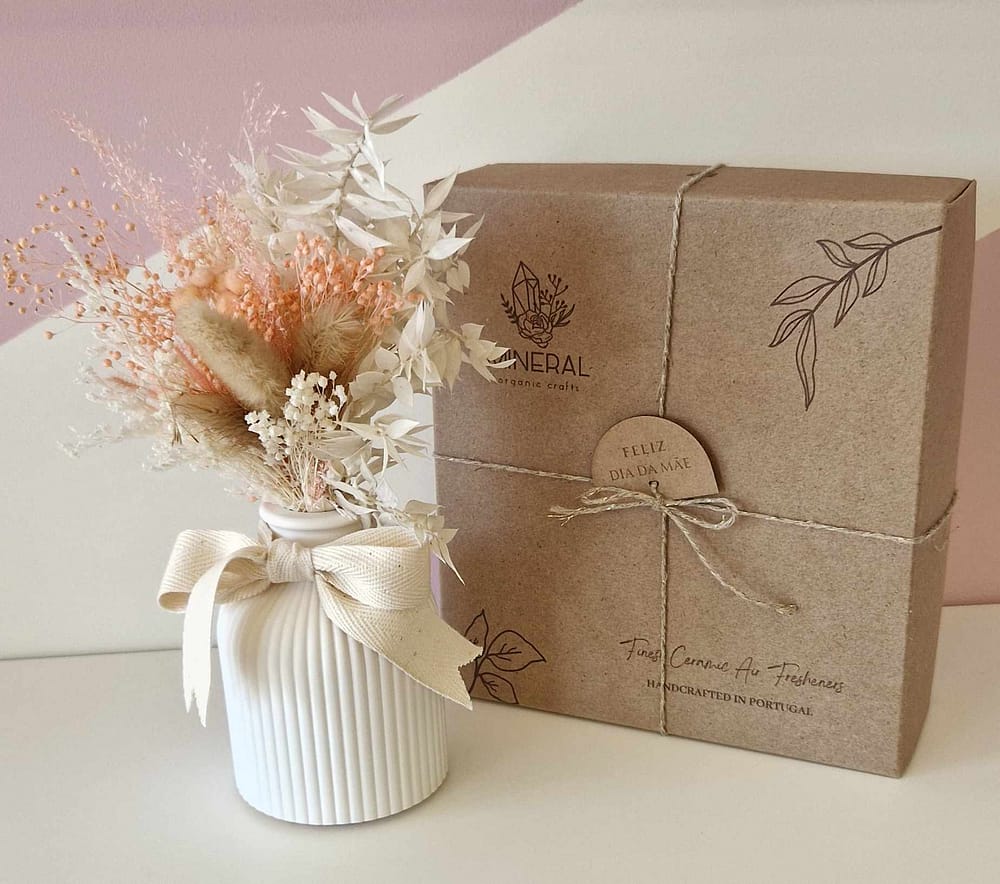 Jarrinha flores tons rosa e bege - Mineral Organic Crafts - Image 2