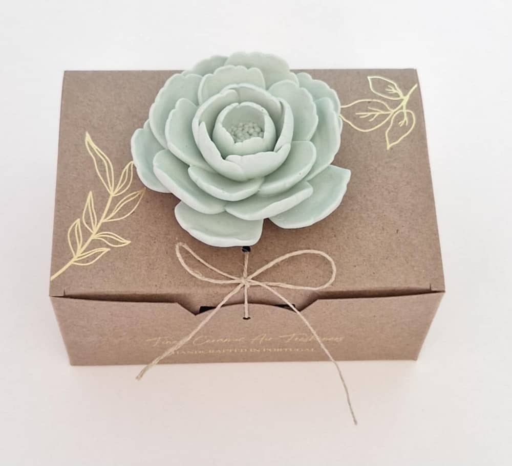 Camélia aberta grande verde - Mineral Organic Crafts