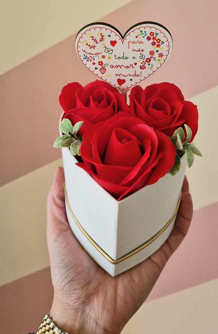 Caixa Coração Rosas Sabão - Amor - Image 2