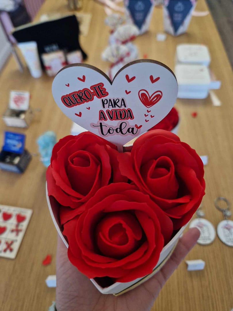 Caixa Coração Rosas Sabão - Quero-te para a vida toda - Image 2